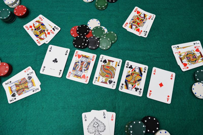 Lưu ý yếu tố thời gian khi tham gia đánh Poker